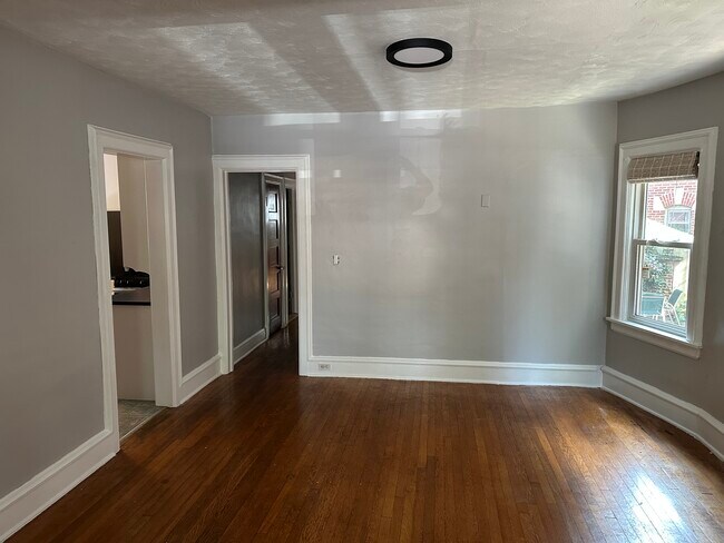 Building Photo - 783 Potomac Ave