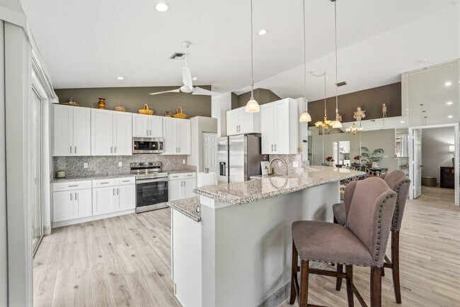 Foto del edificio - 3198 SE Carrick Green Ct
