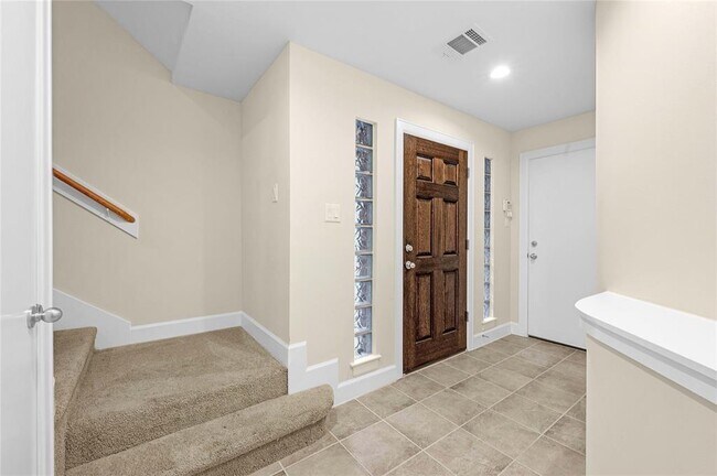 Building Photo - 8731 Bryam St