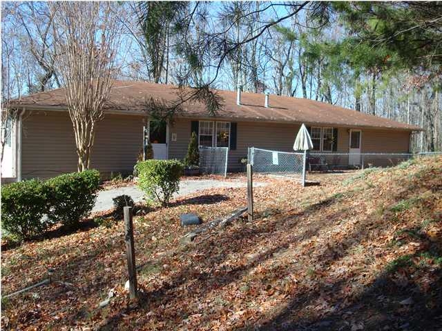 Primary Photo - 120 Country Haven Ln