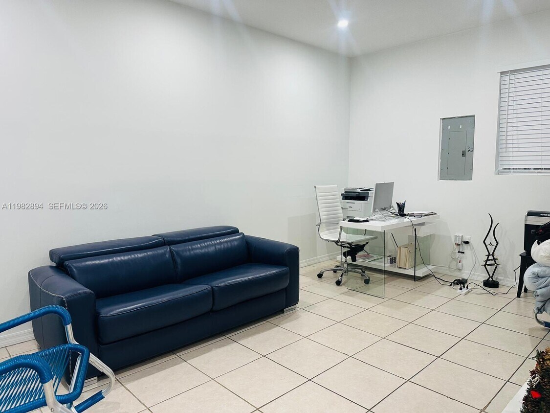 Foto del edificio - 3482 SW 152nd Pl