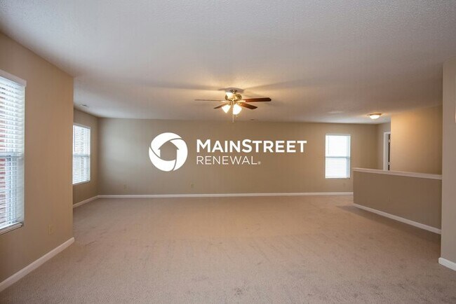Building Photo - 4 Bedroom Pet-Friendly Home in Harrisburg,...