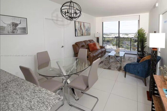 Foto del edificio - 5350 NW 84th Ave