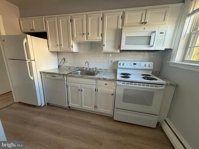 Foto del edificio - 27 Wallingford Ave