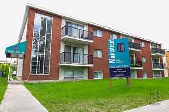 Building Photo - Maria Apartments