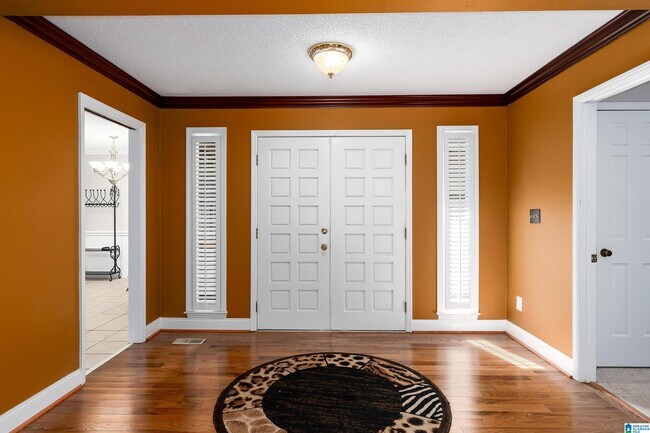 Foto del edificio - 2001 Shadowood Ct