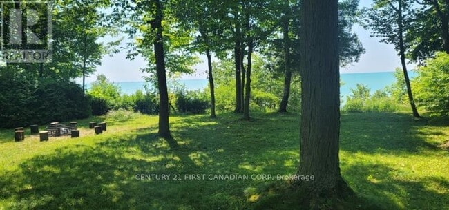 Building Photo - 75061 Elmslie Dr