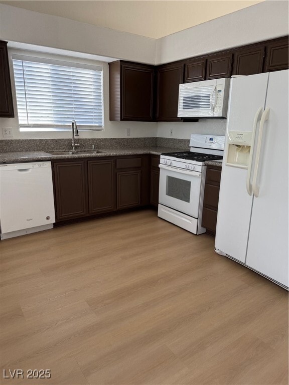 Foto del edificio - 3632 S Riley St