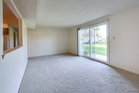 Foto del edificio - 4357 Chestnut Ridge Rd