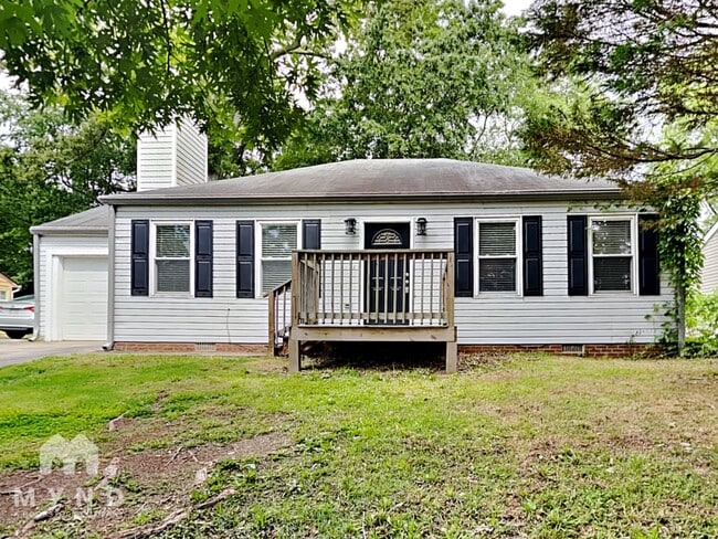 Building Photo - 134 Mayflower Cir