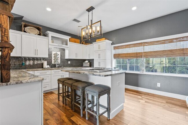 Building Photo - 574 Ryans Woods Ln