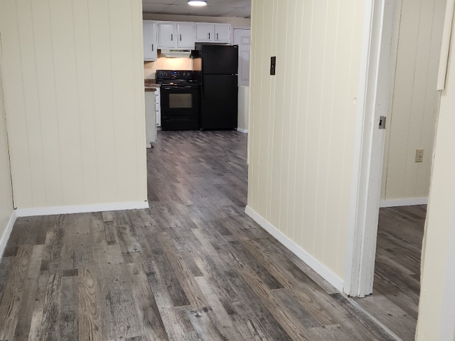 Building Photo - 434 W Madison