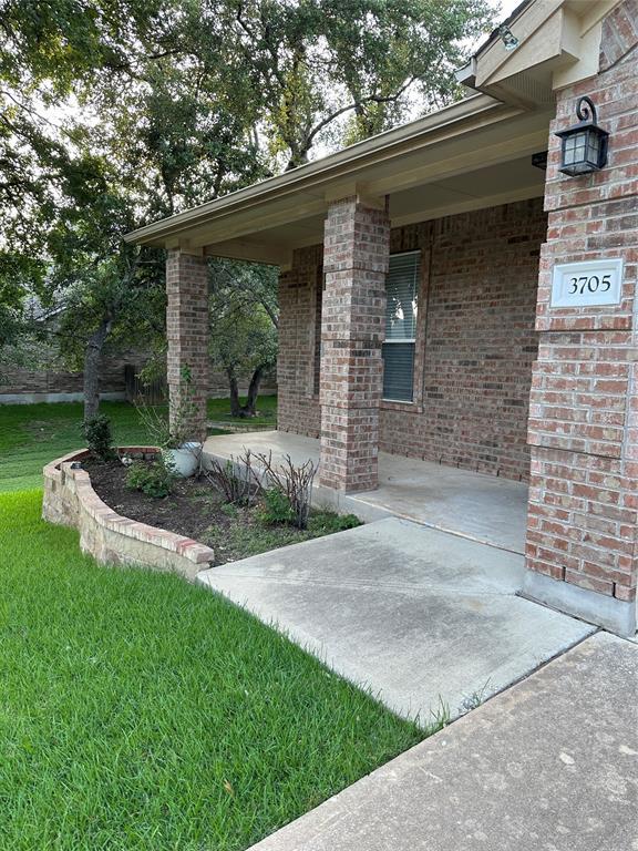 Building Photo - 3705 Juniper Hills St