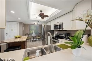 Foto del edificio - 12661 Kelly Sands Way