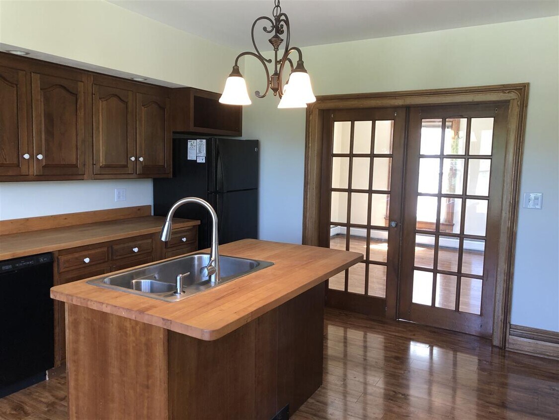 1035 US Rte 5 Unit 1, Derby, VT 05829 Apartment for Rent in Derby, VT