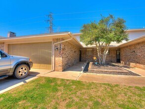 Building Photo - 9907 Mashburn Blvd