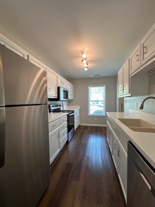 Foto del edificio - 127 Heritage Village Ln