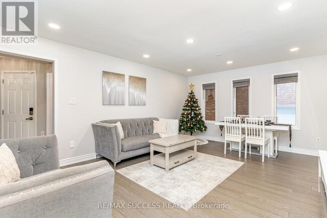 Building Photo - 5383 Red Brush Dr