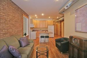 Foto del edificio - 3914 N Broadway