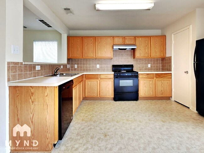 Foto del edificio - 3522 Red Meadows Dr