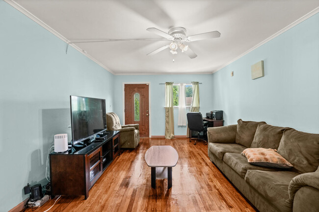 Inviting living room. - 376 County Center Rd