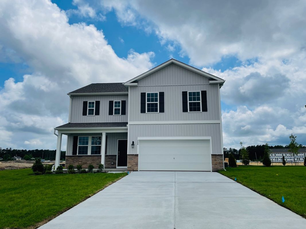 Foto principal - 208 Daytona Rd