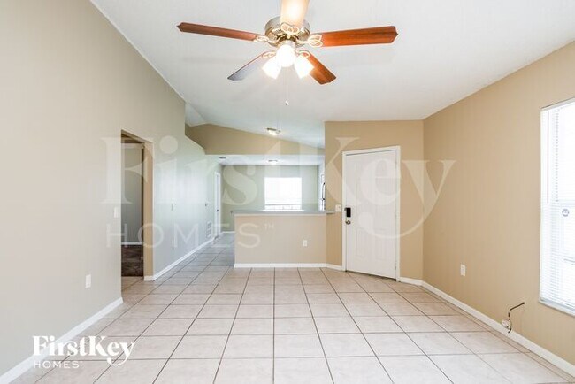 Building Photo - 6520 Viewpoint Ct