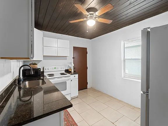 Foto del edificio - Move-In Special - Updated 2BR w/Washer/Dryer + $0 Deposit