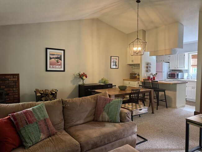 Foto del edificio - Short Term- 2 bedroom condo in Quechee- Fully Furnished