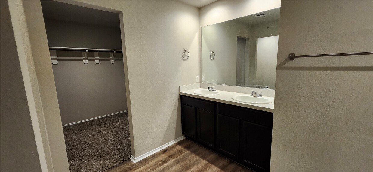 Foto del edificio - 702 Rd 5138