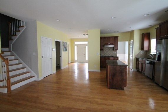 Building Photo - Exclusively Offered by Muse Realty, LLC