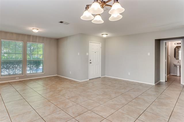 Foto del edificio - 12632 Summerwood Dr