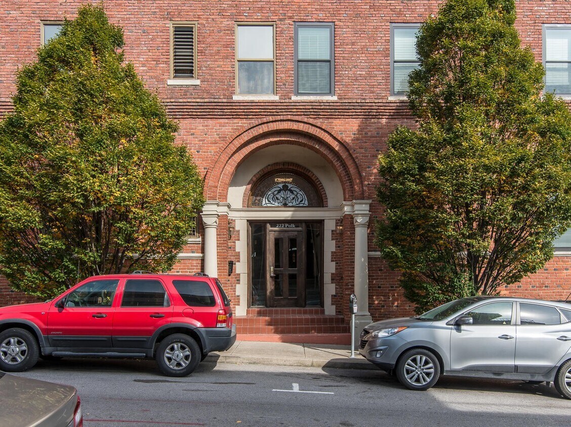 Foto principal - 222 Polk Ave
