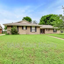 Building Photo - 5335 Wonder Dr