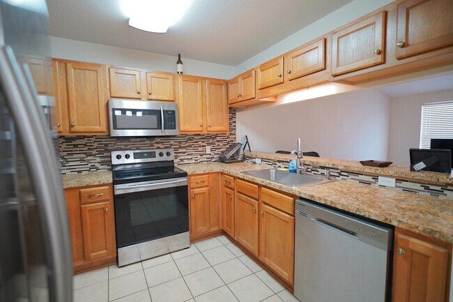 Foto del edificio - 4434 Gearhart Rd
