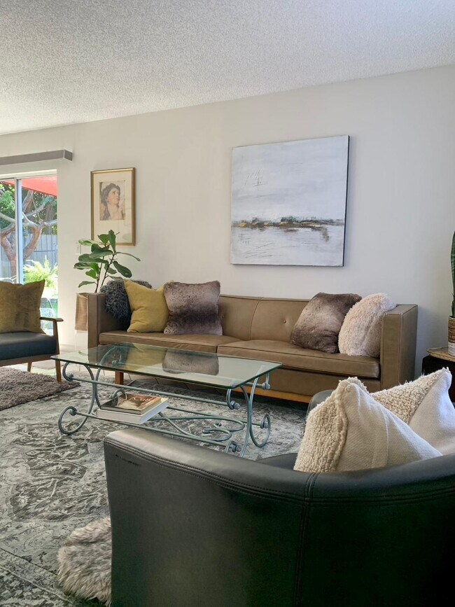 Foto del edificio - 707 2nd Ave S