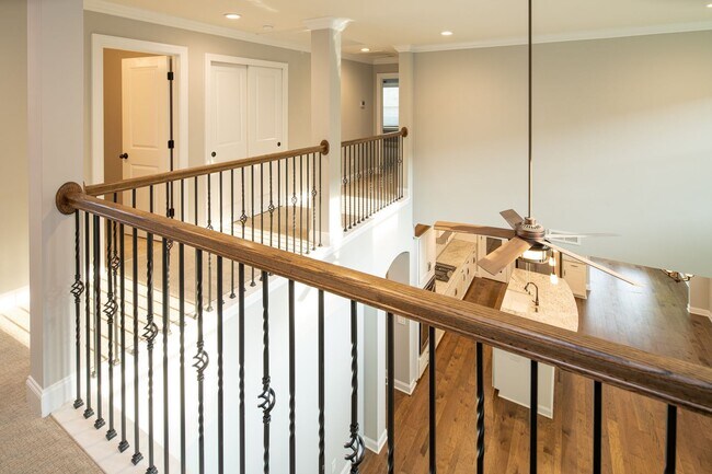 Building Photo - Large energy-efficient, 4 bedroom townhome...