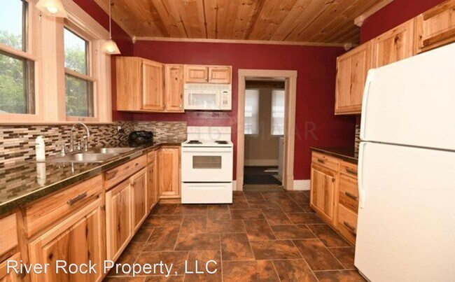 Foto del edificio - 4 br, 2 bath House - 1342 3rd Ave S