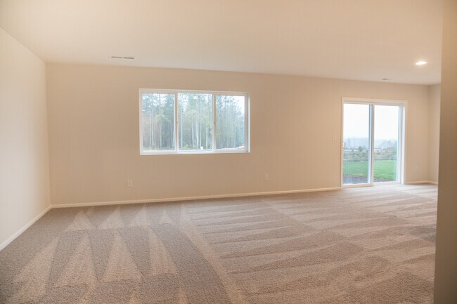 Foto del edificio - Lacey, 4 bedroom, 2.5 bath home.