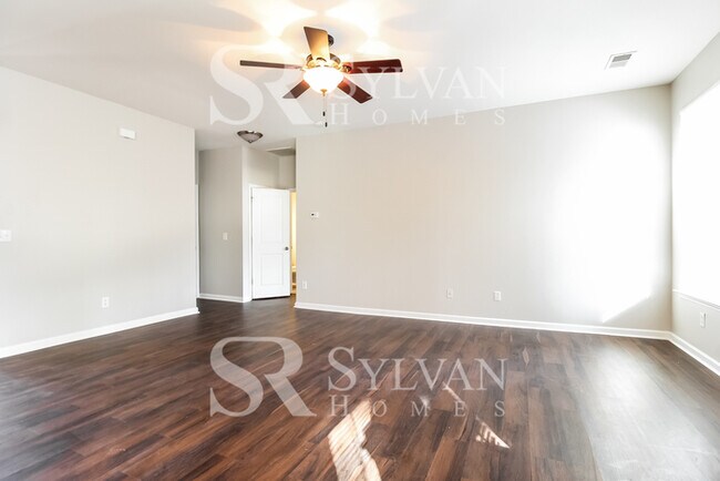 Foto del edificio - At Last, This Is What You Have Been Searching For!