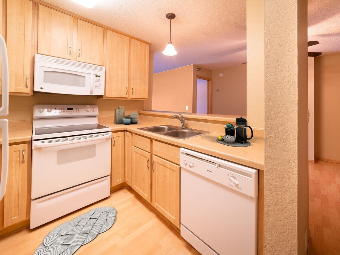 Maple Ridge Apartment Homes Maplewood, MN