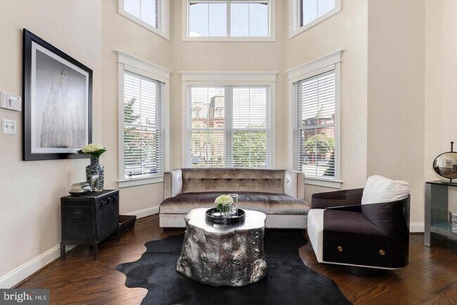 Foto del edificio - 1904 Vermont Ave NW