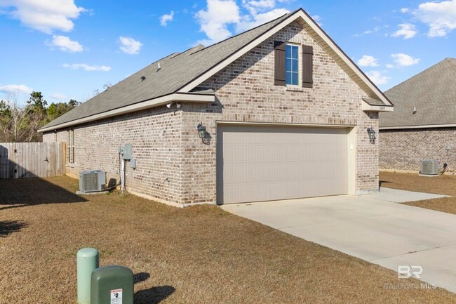 Foto del edificio - 1049 Stella Rd