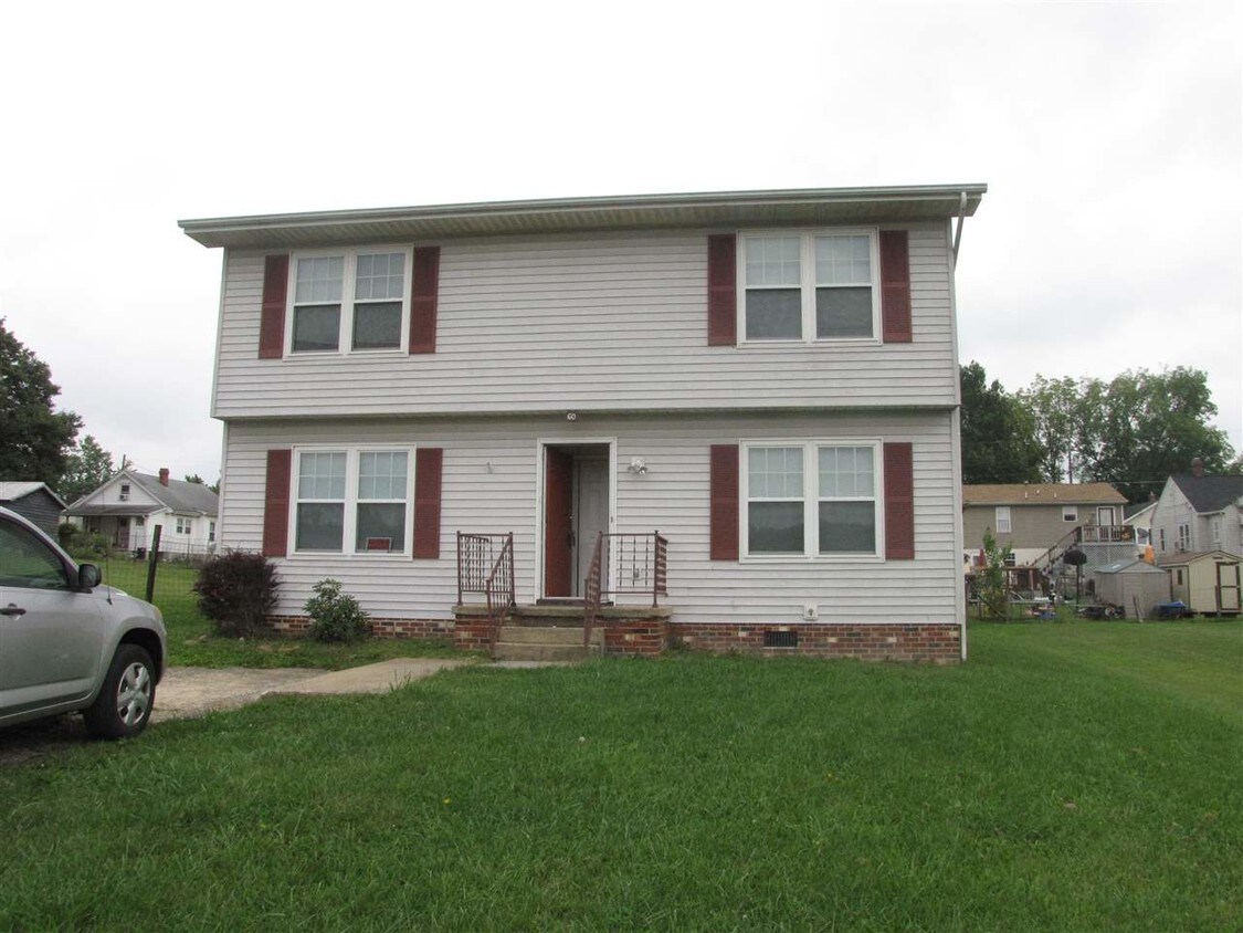 60 Church Hill Ln, Fishersville, VA 22939 House for Rent in