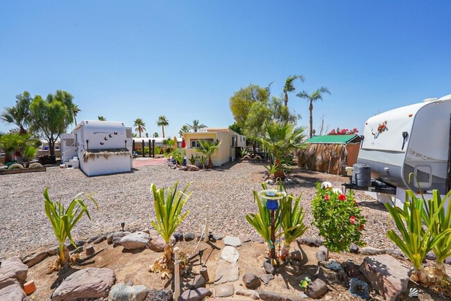 Foto del edificio - 13308 E 48th Dr