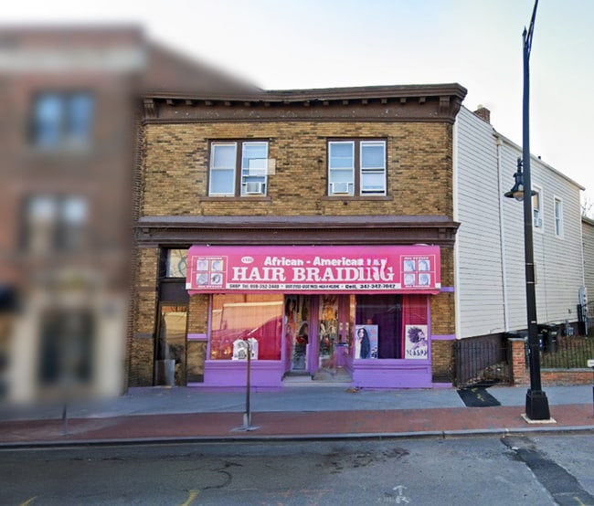 Building Photo - 1150 E Grand St
