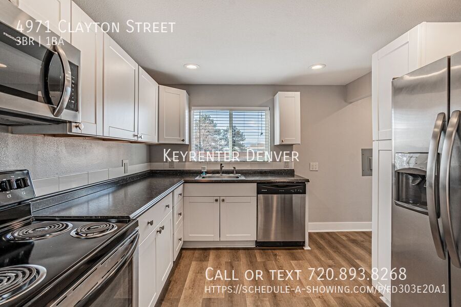 Foto principal - Remodeled 3 Bed 1 Bath Home with Private D...