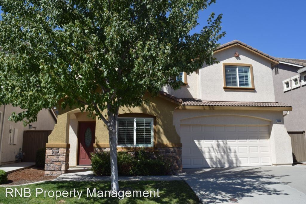 Primary Photo - 4 br, 3 bath House - 1666 Grey Bunny Drive