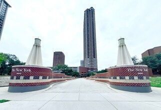 Building Photo - 3660 N Lake Shore Dr