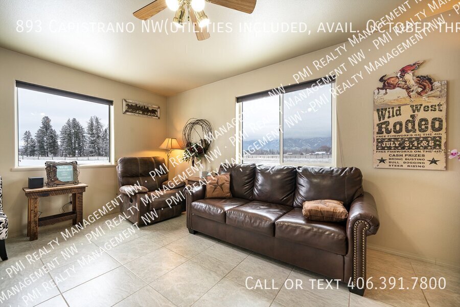 Primary Photo - 893 Capistrano NW